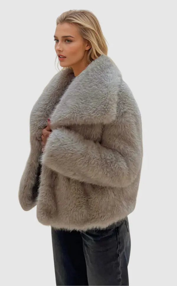 Alice | Polished Shawl Collar Faux Fur Coat