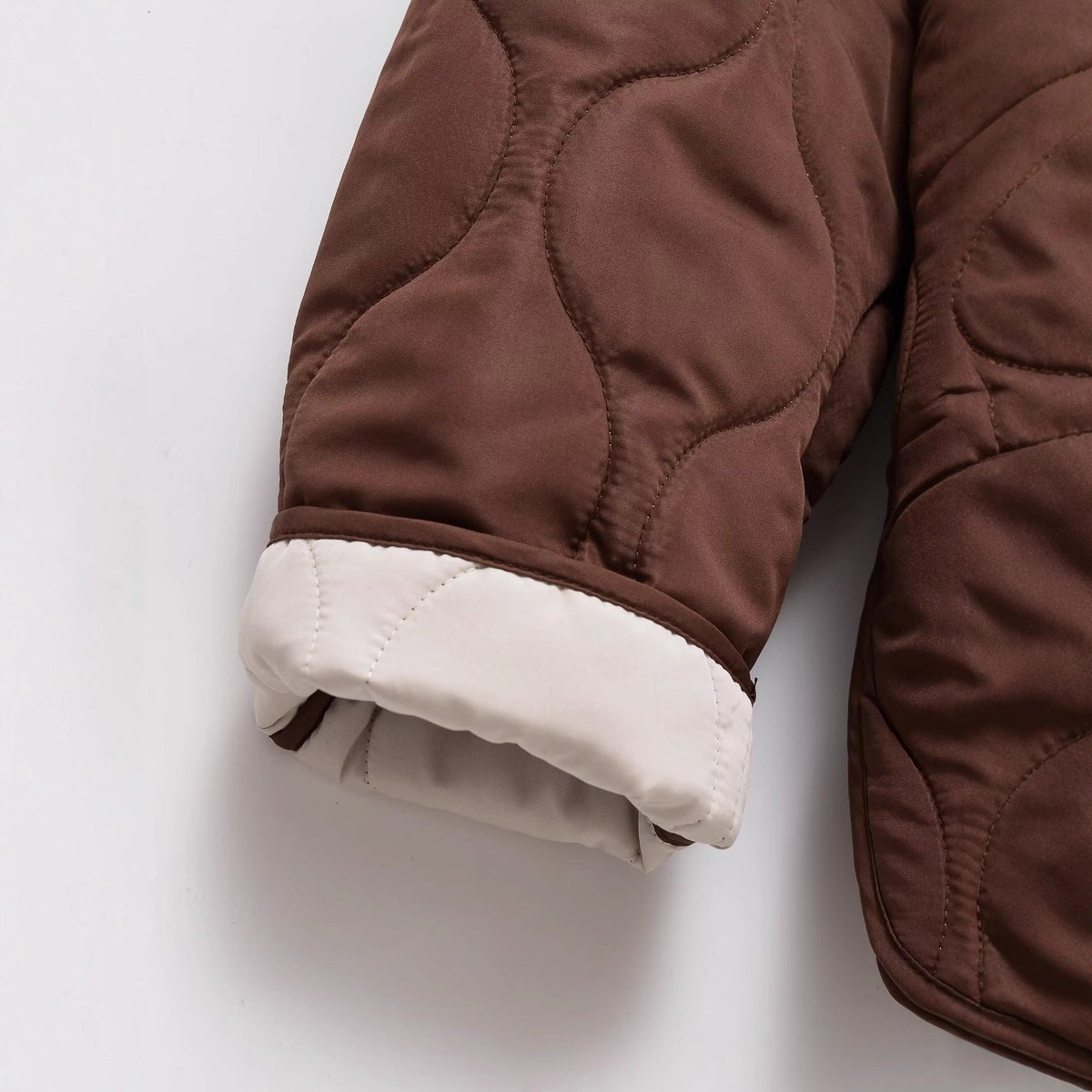 Aria | Elegant Quilted Jacket with Contrast Cuffs