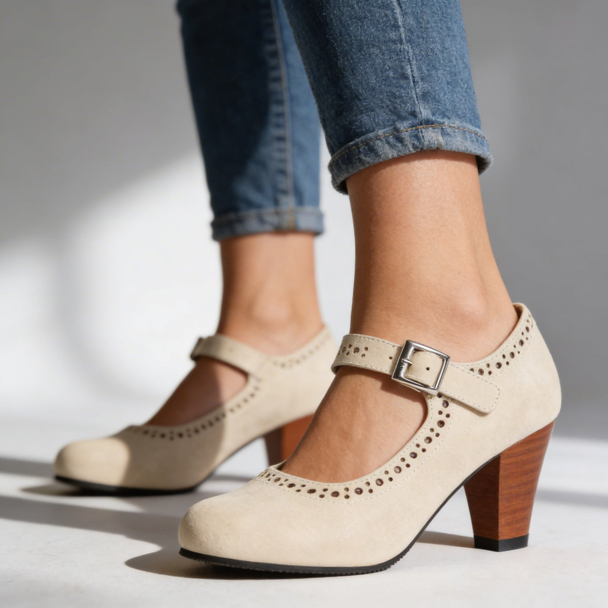 Aria | Relaxed Retro Brogue Mary Jane Heels