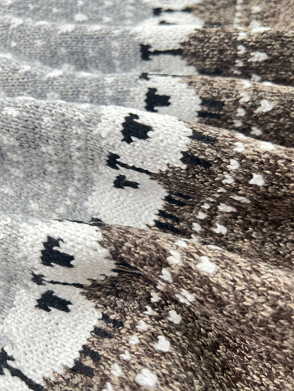 Aria | Timeless Sheep Print Christmas Jumper for Women