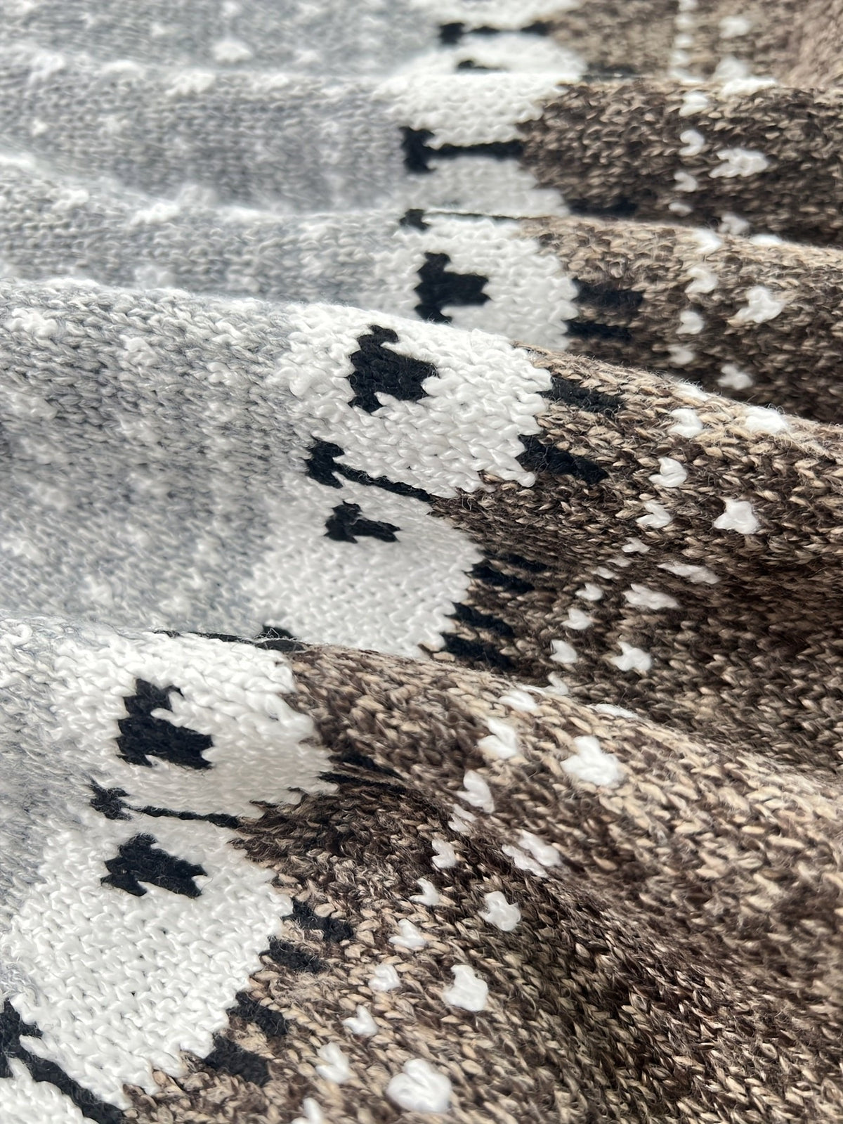 Aria | Timeless Sheep Print Christmas Jumper for Women