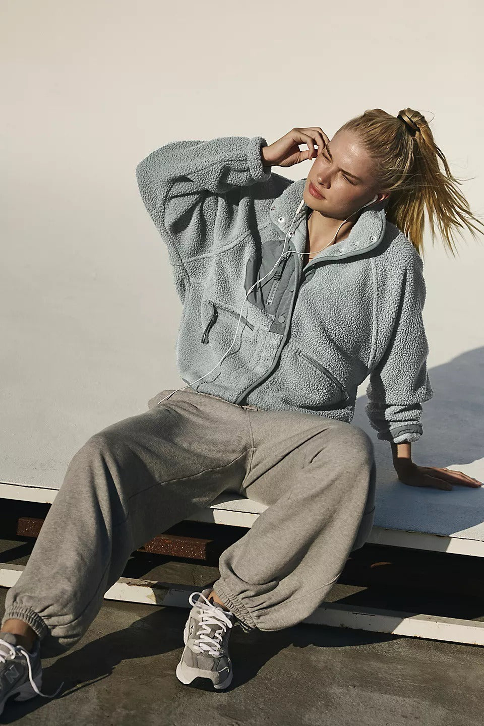 Athena | Elegant High Neck Sherpa Fleece Jacket with Zip Pockets