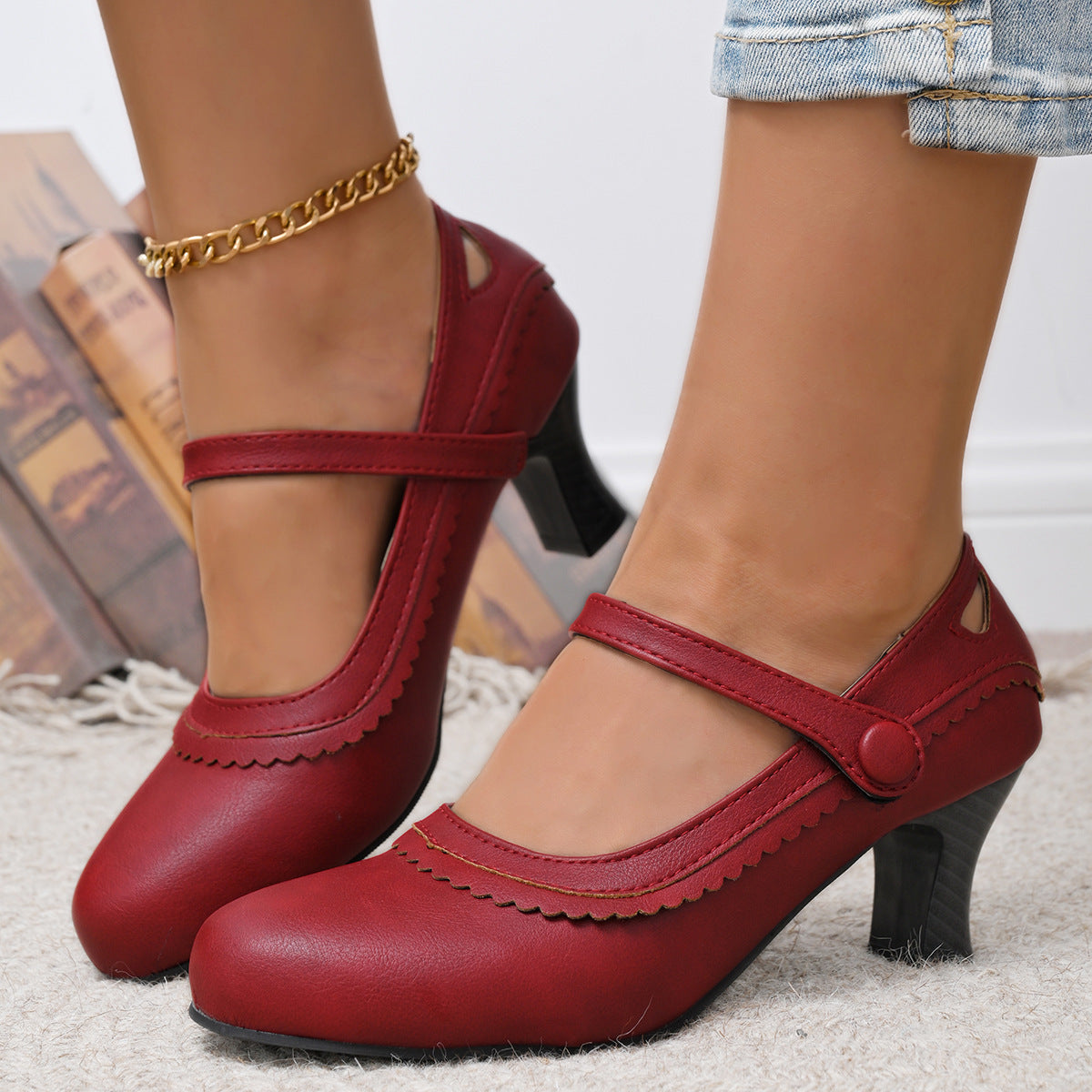Ava | Classic Scalloped Mary Jane Block Heel Pumps