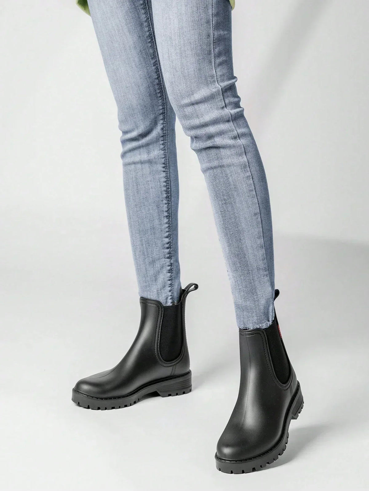 Chloe | Stylish Waterproof Chelsea Rain Boots