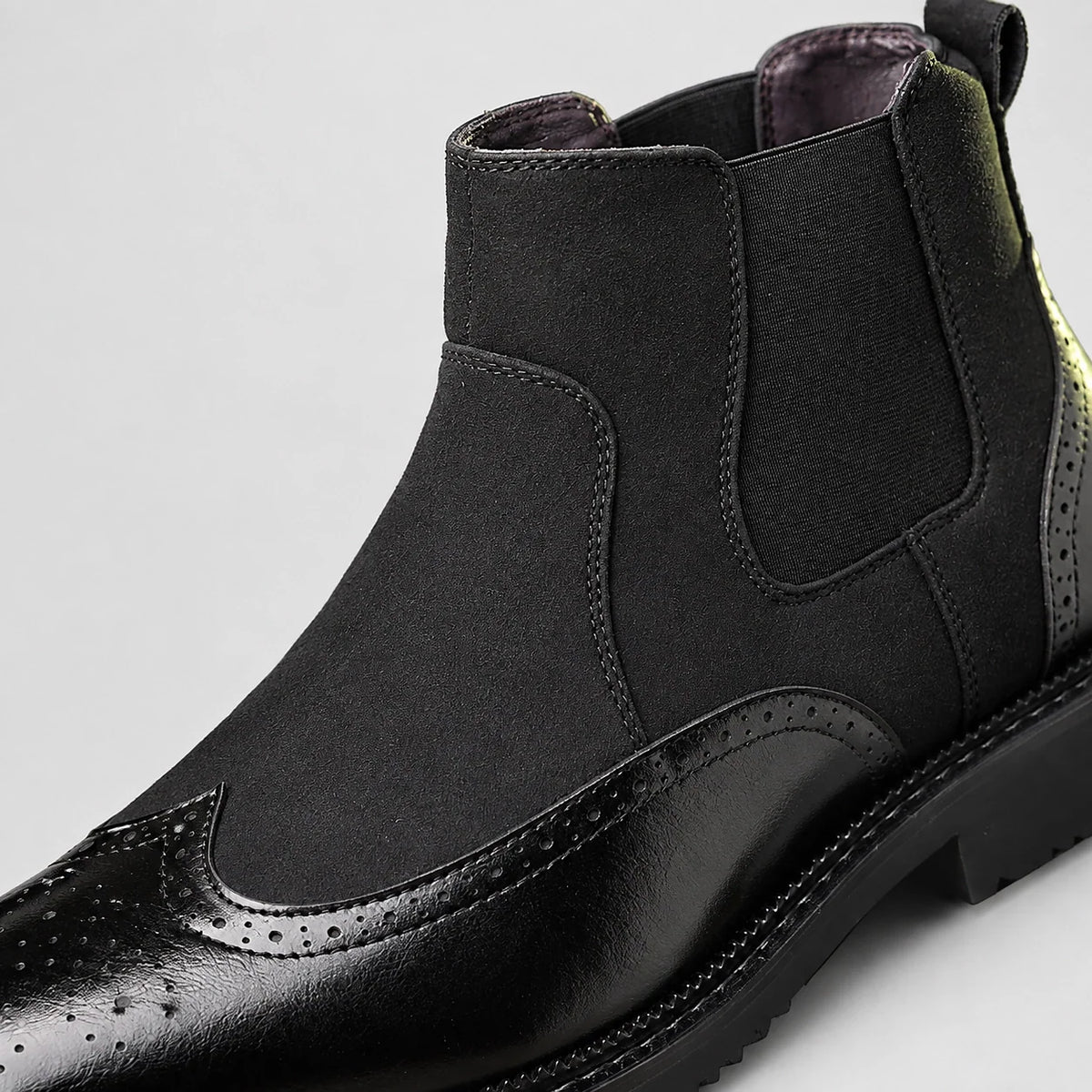 David | Wingtip Brogue Chelsea Mens Boots