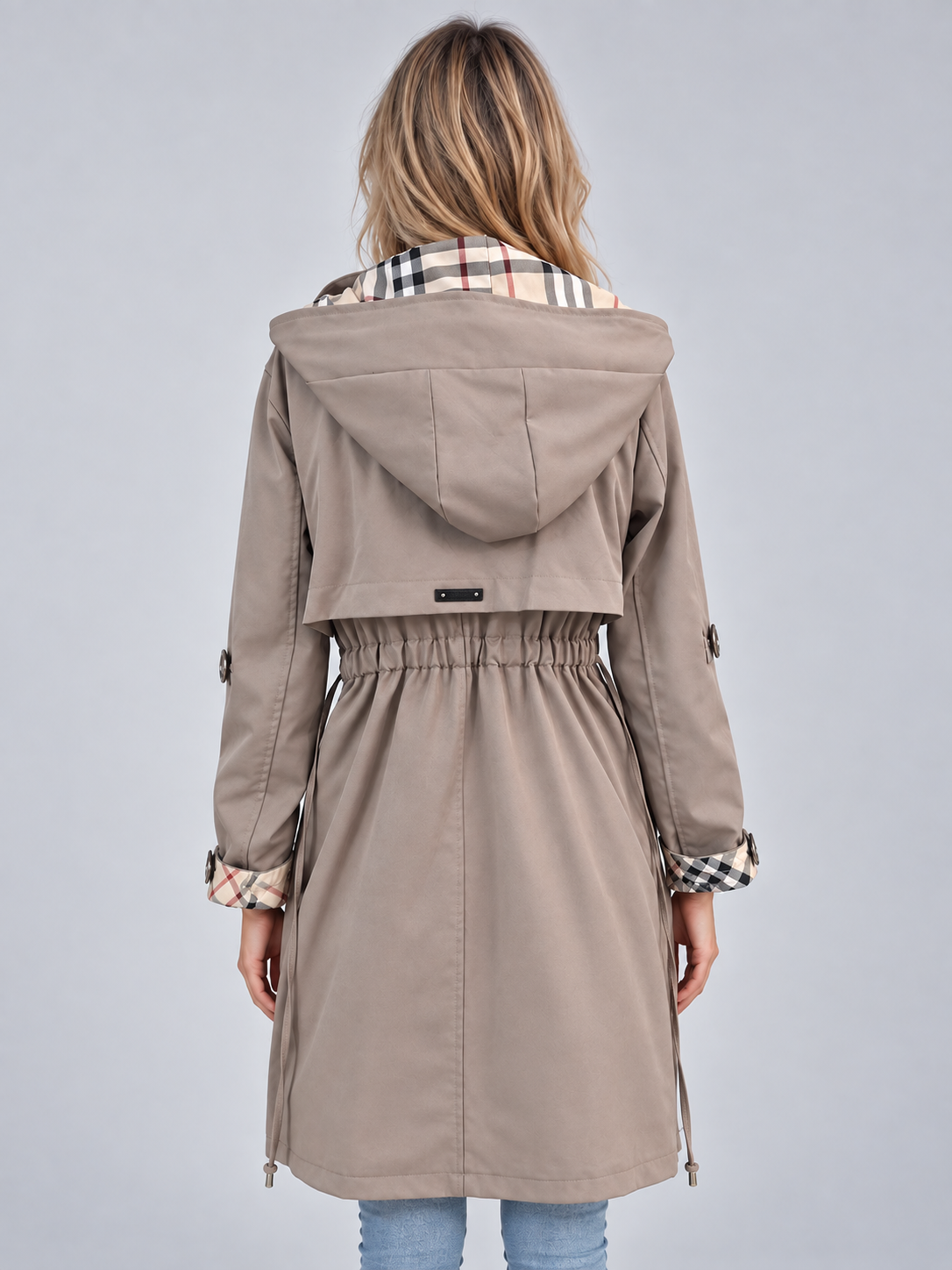Delilah | Cosy Hooded Waterproof Jacket in a Longline Parka Style