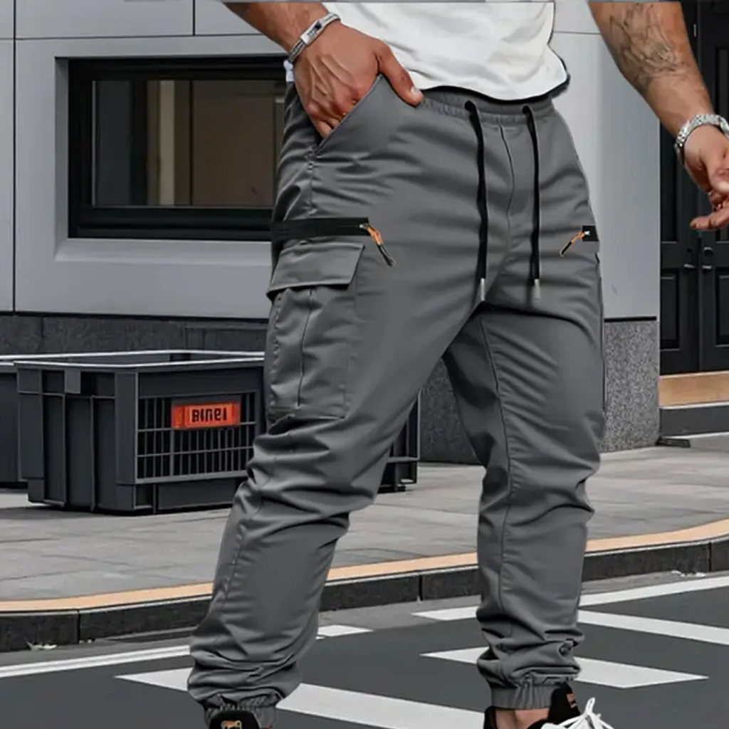 Edward | Relaxed Tapered Cargo Trousers with Multi Pocket Design