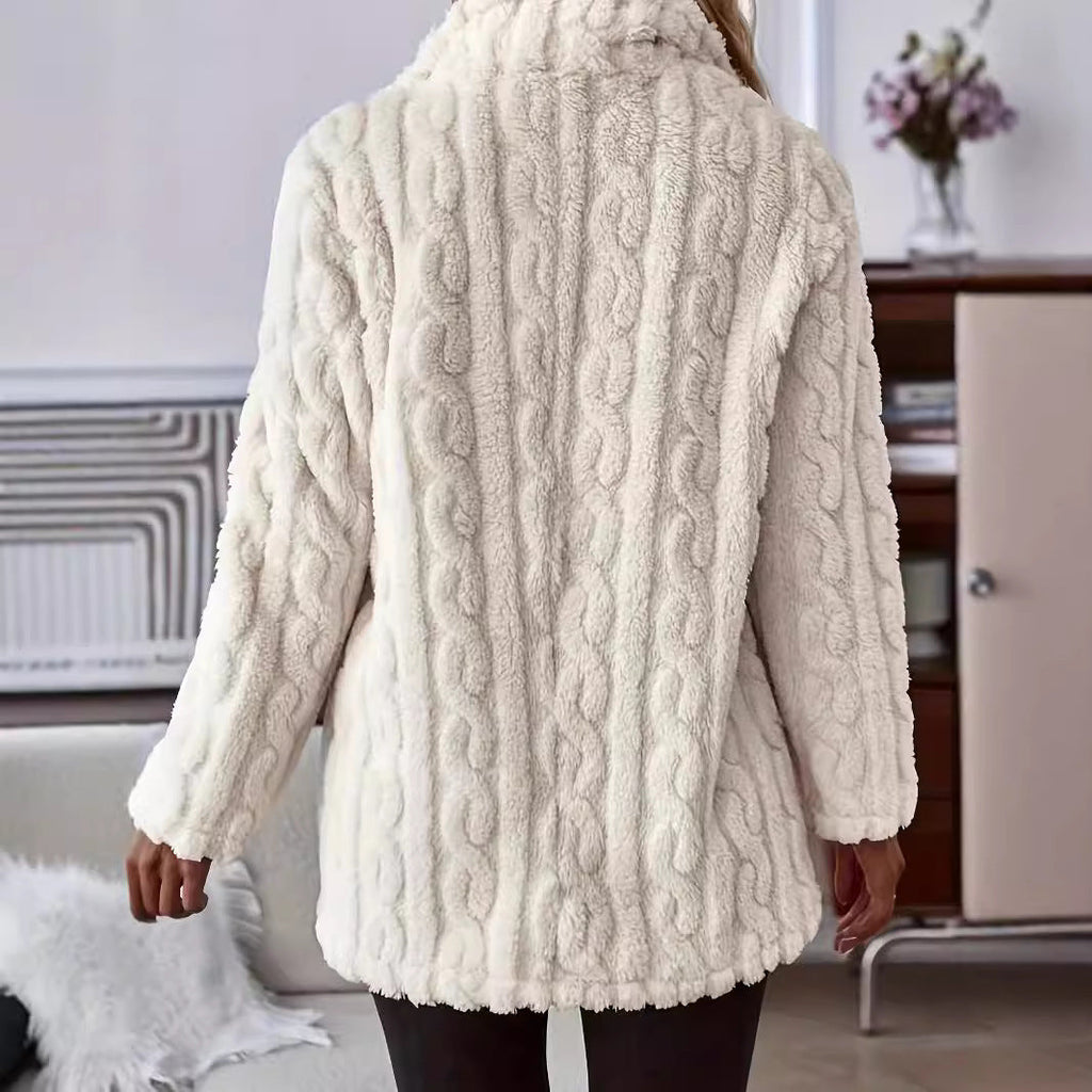 Eleanor | Graceful Cable Knit Faux Fur Coat with Wide Collar