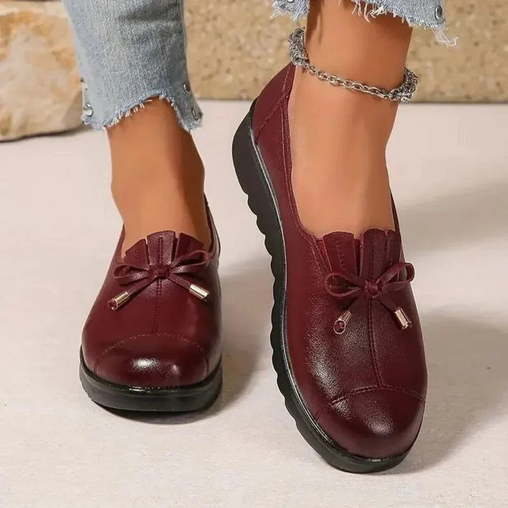 Ellie | Timeless Orthopedic Shoes with Bow Detail Moccasins