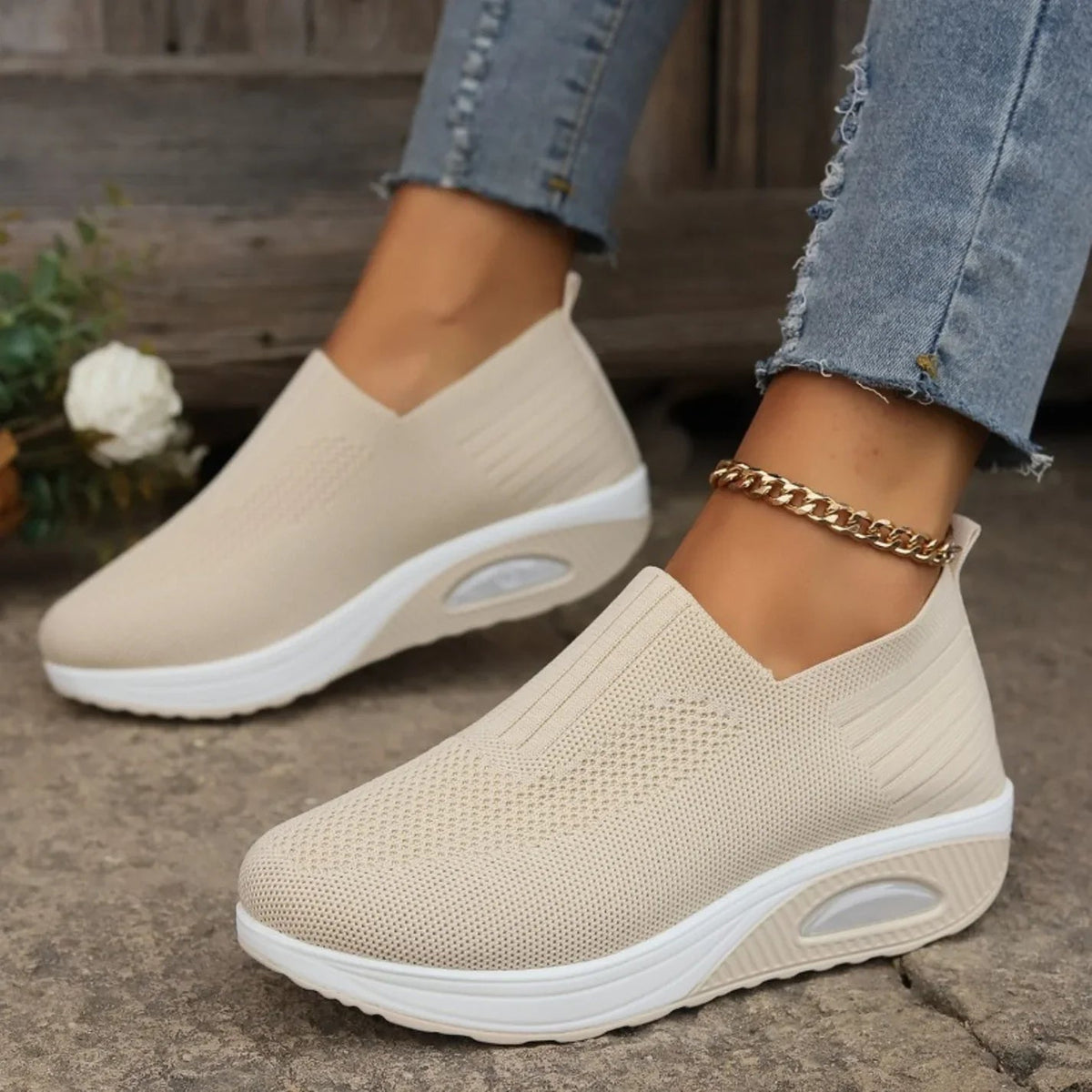 Emilia | Graceful Orthopedic Slip-On Walking Shoes