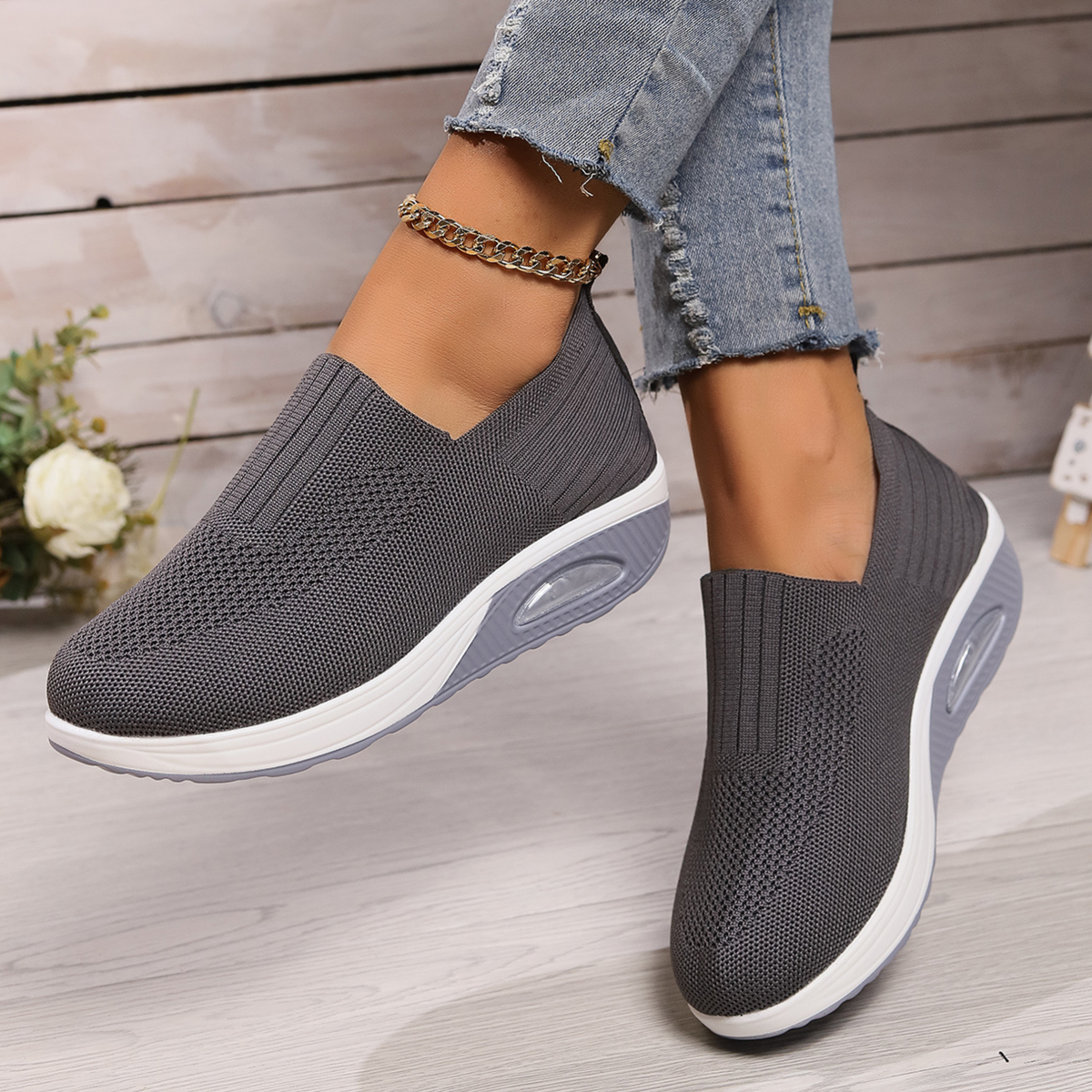 Emilia | Graceful Orthopedic Slip-On Walking Shoes