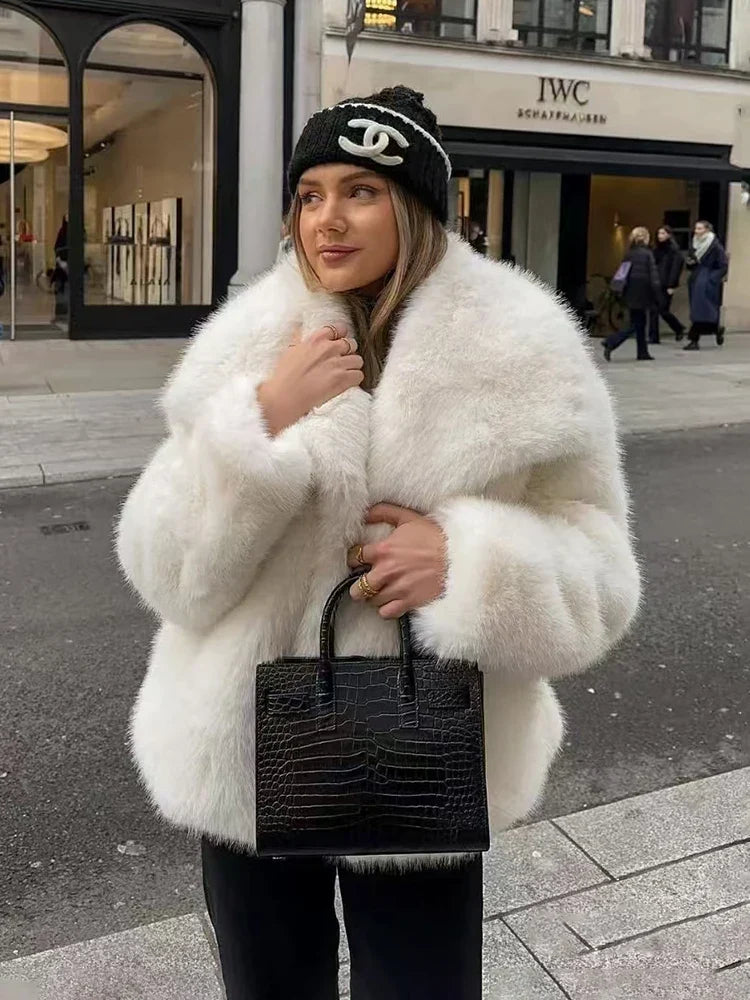 Evie | Classic Oversized Shawl Collar Faux Fur Coat