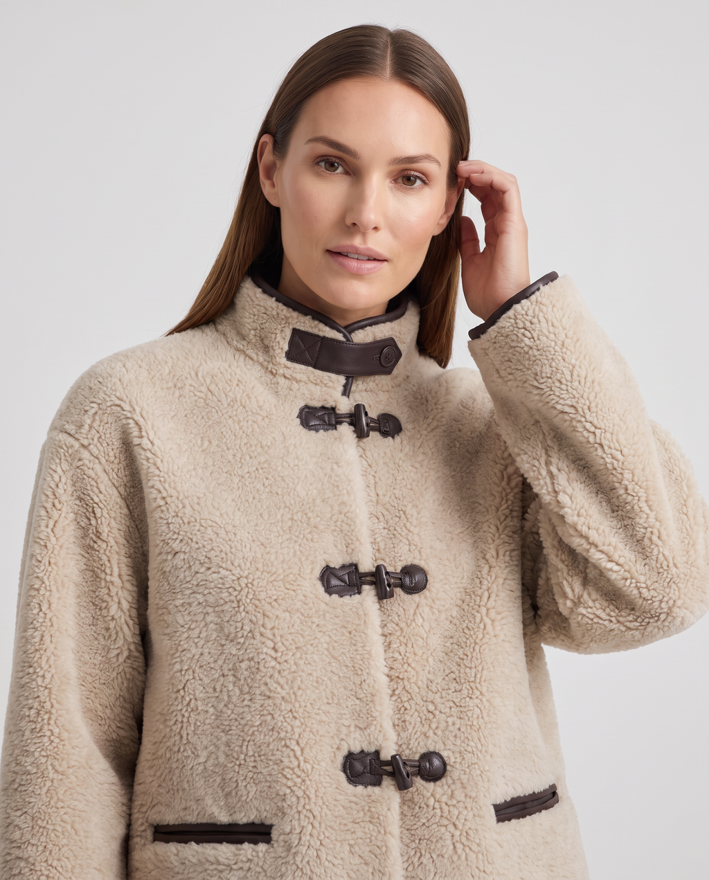 Hallie | Chic Oversized Faux Fur Coat with Toggle Fastening