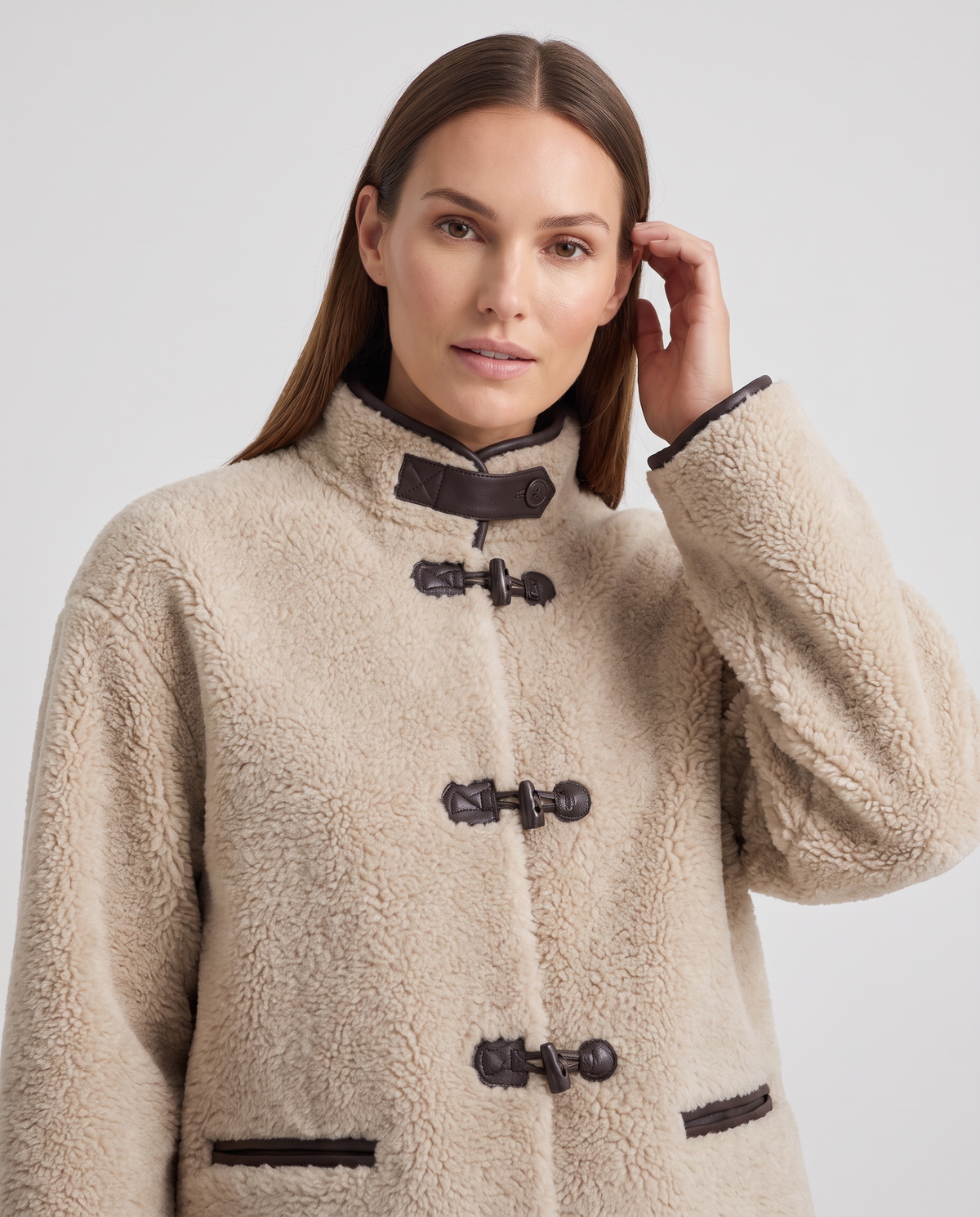 Hallie | Chic Oversized Faux Fur Coat with Toggle Fastening