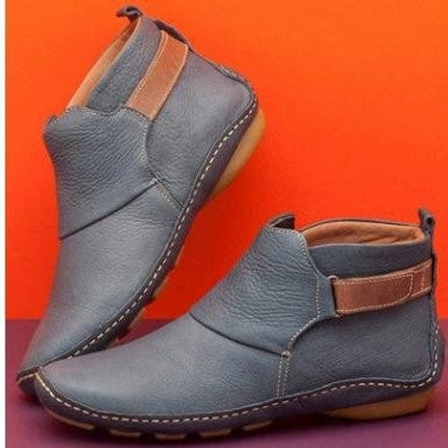 Hallie | Flat Ankle-High Orthopedic Shoes