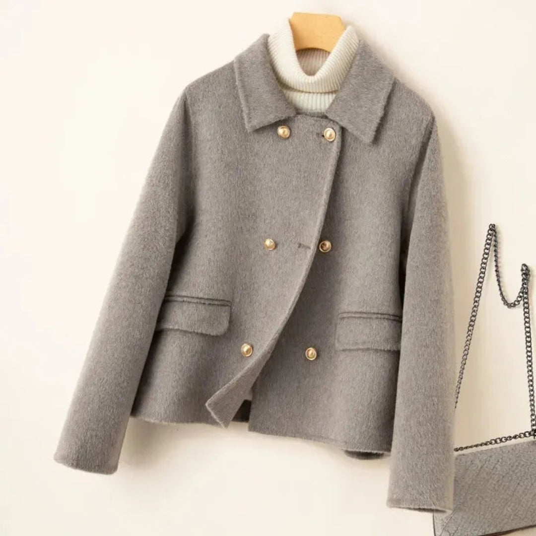 Iris | Cosy Double-Breasted Wool Coat with Doll Collar