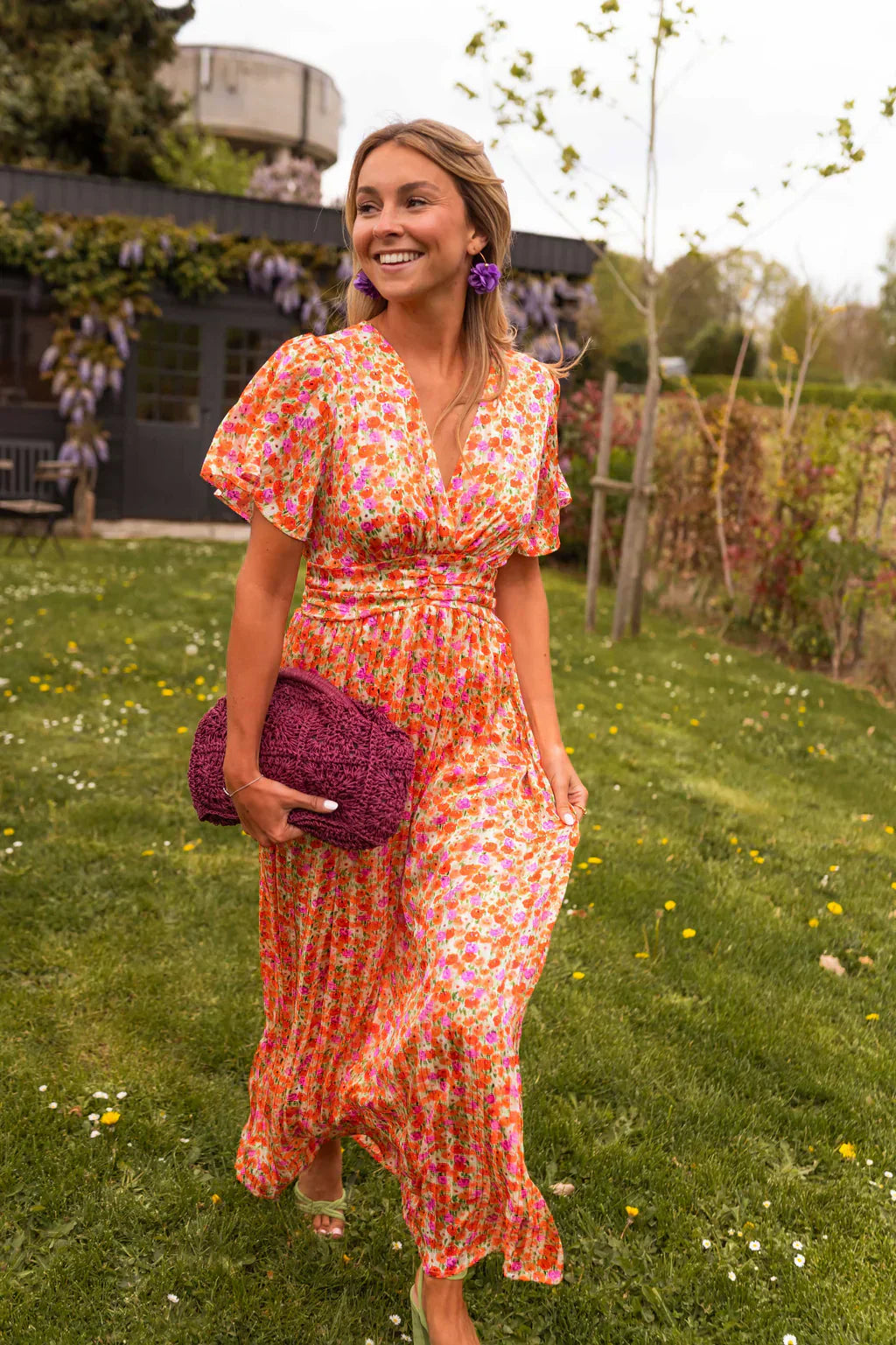 Ivy | Chic Floral Print V-Neck Maxi Cocktail Dress