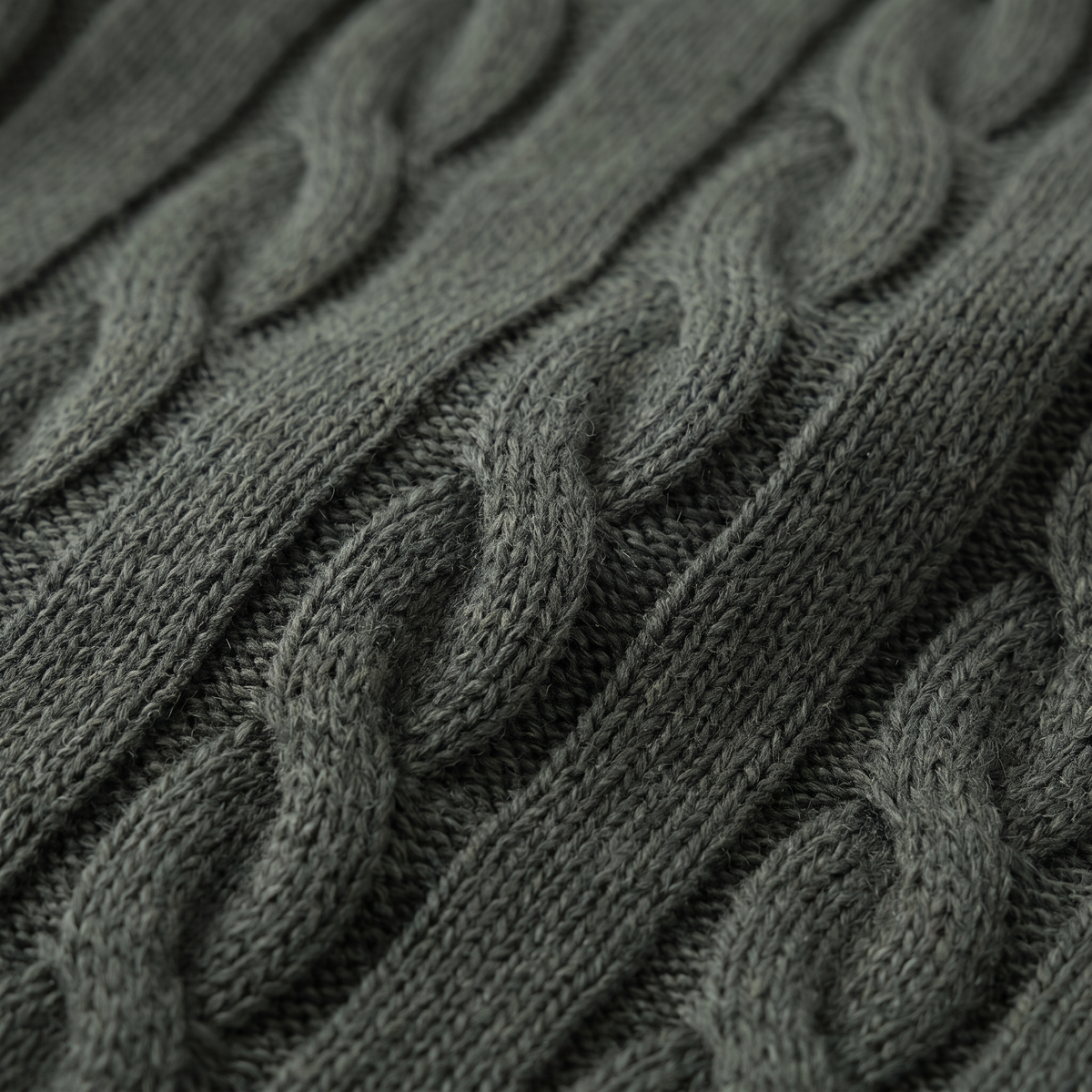 Jacob | Effortless Cable Knit Crew Neck Mens Jumpers