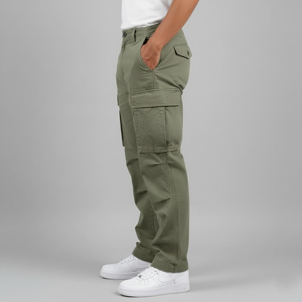 James | Stylish Relaxed Fit Cargo Trousers