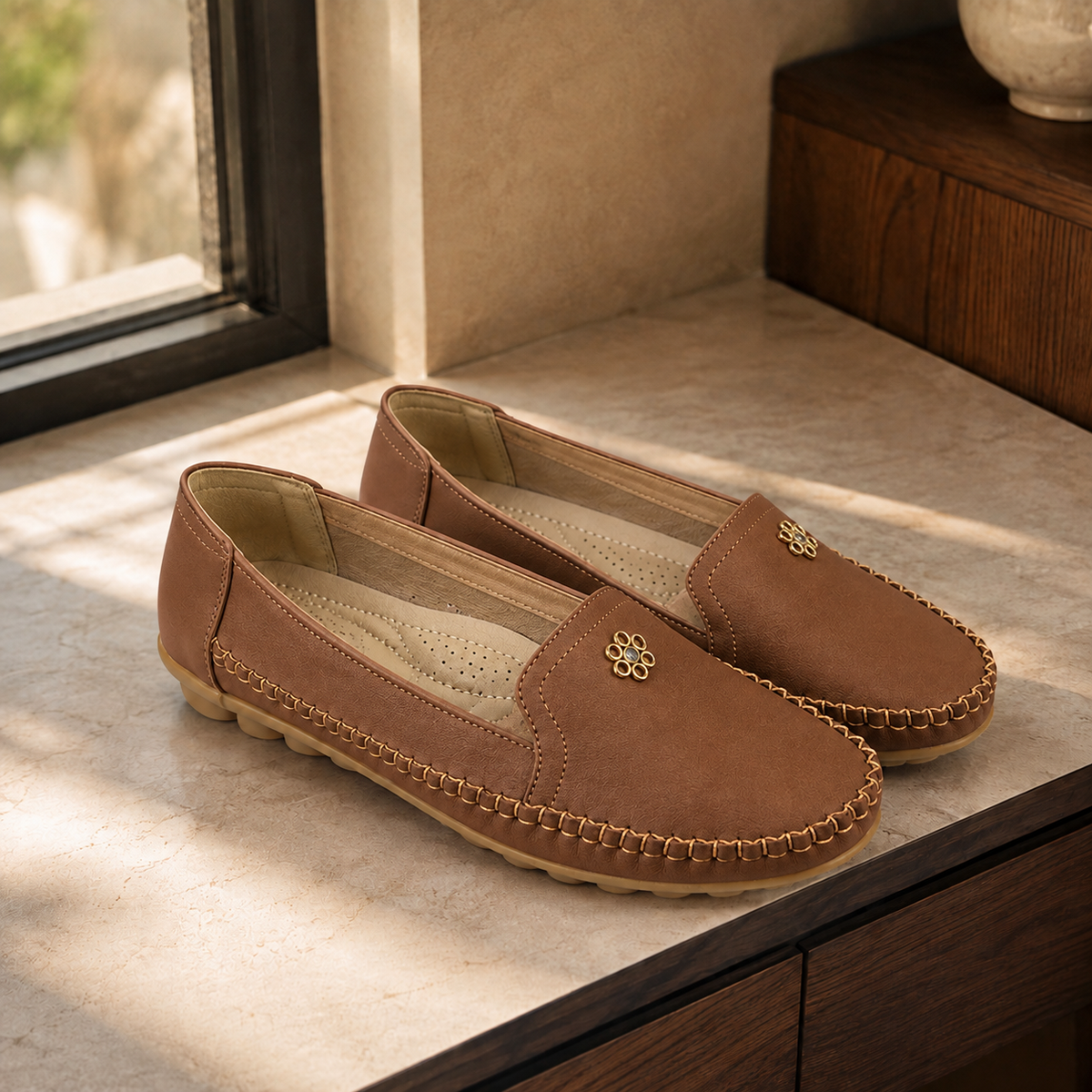 Jessica | Timeless Flower Trim Slip-On Moccasin Orthopedic Shoes