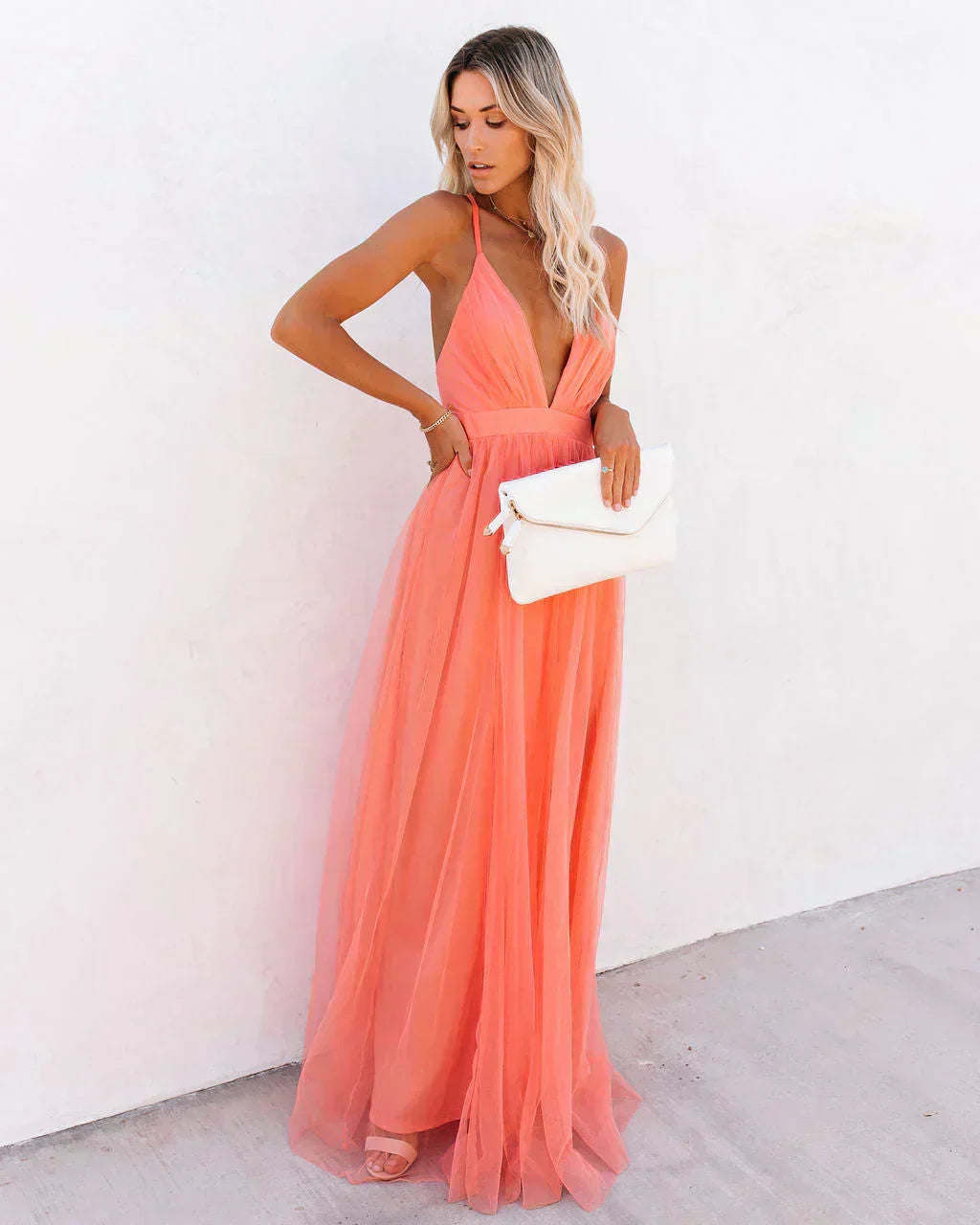 Lara | Elegant Backless Flowing Maxi Christmas Dress