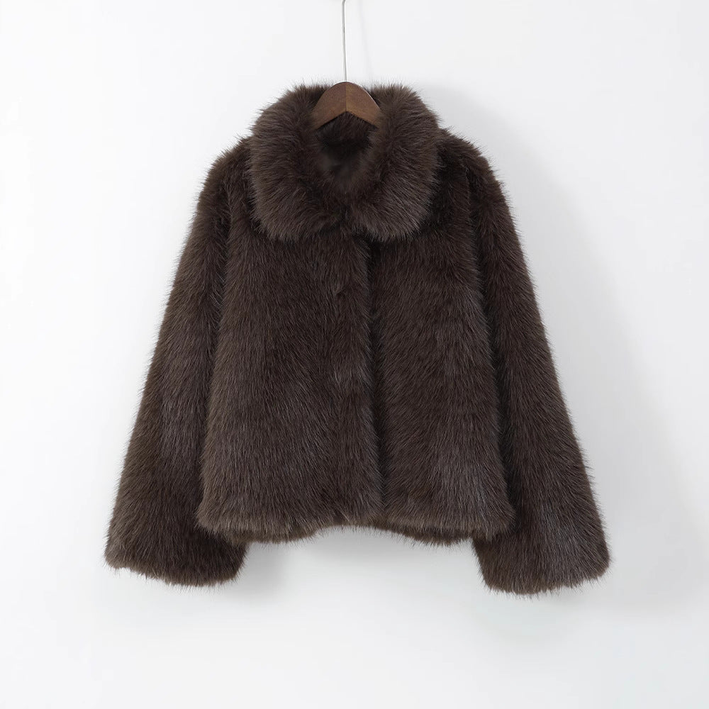 Lara | Graceful Wide Collar Faux Fur Coat