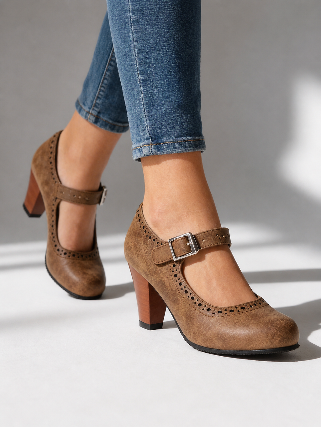 Lara | Sophisticated Block Heel Mary Jane Shoes with Brogue Detail