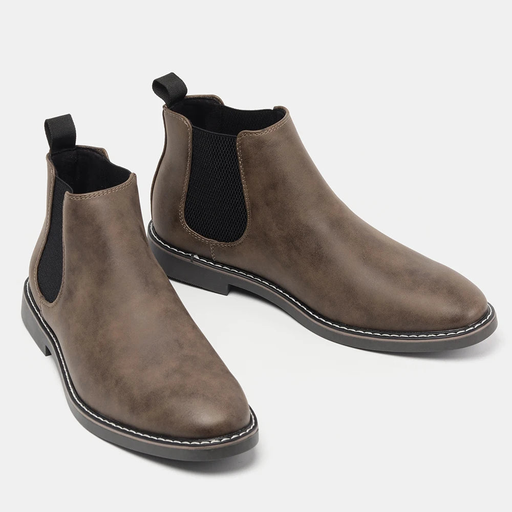 Leo | Timeless Ankle Height Suede-Look Chelsea Boots