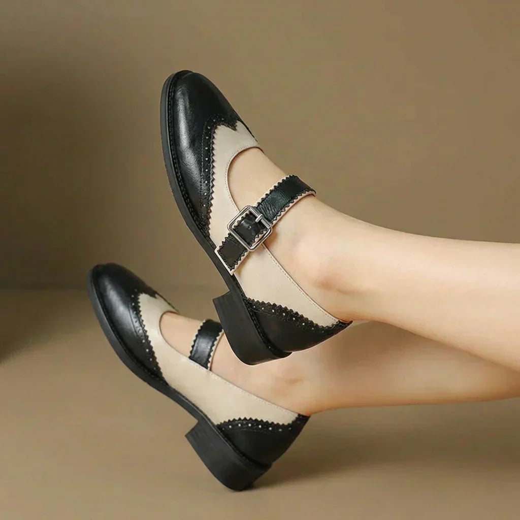Lola | Graceful Scalloped Two-Tone Mary Jane Shoes