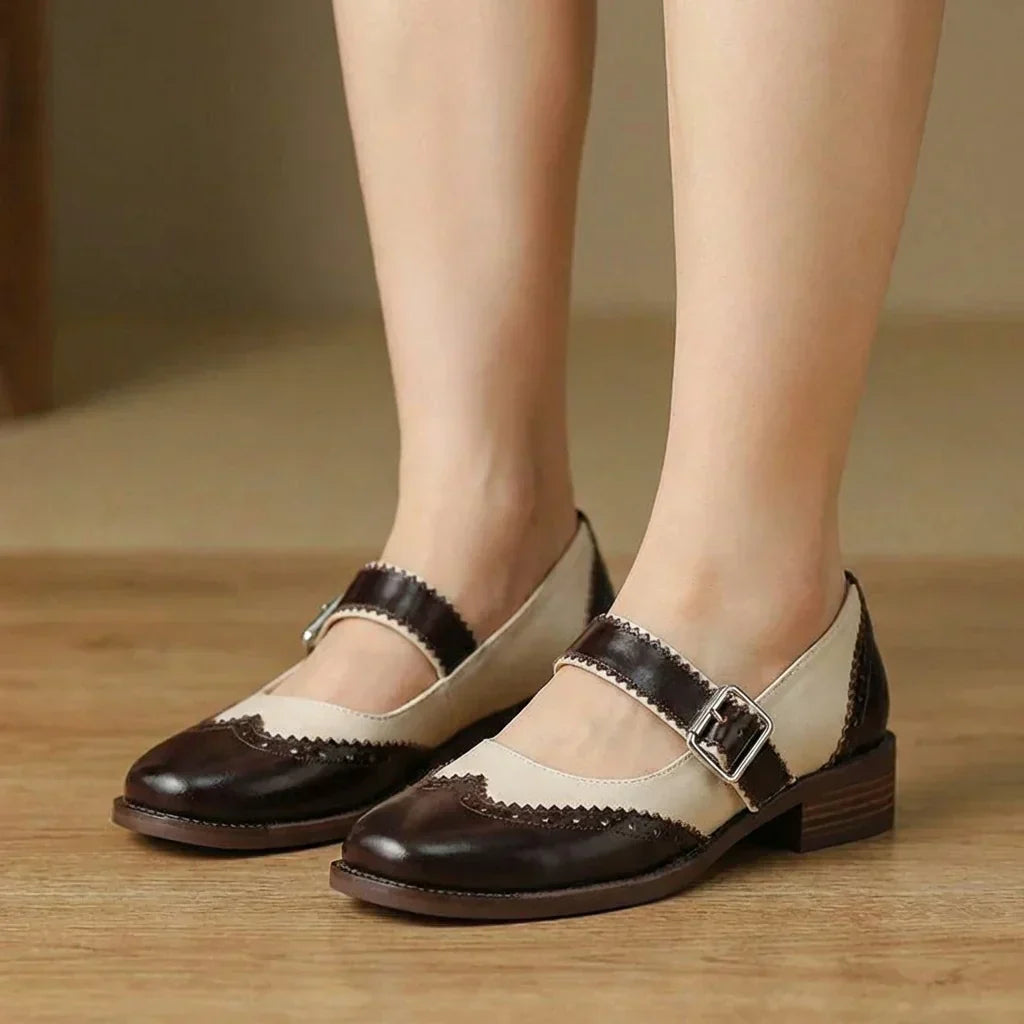Lola | Graceful Scalloped Two-Tone Mary Jane Shoes