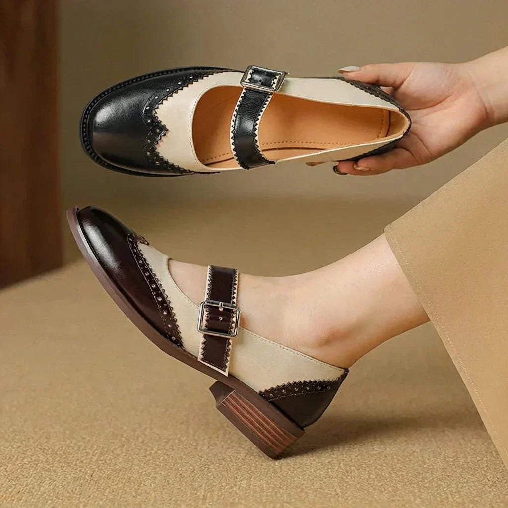 Lola | Graceful Scalloped Two-Tone Mary Jane Shoes