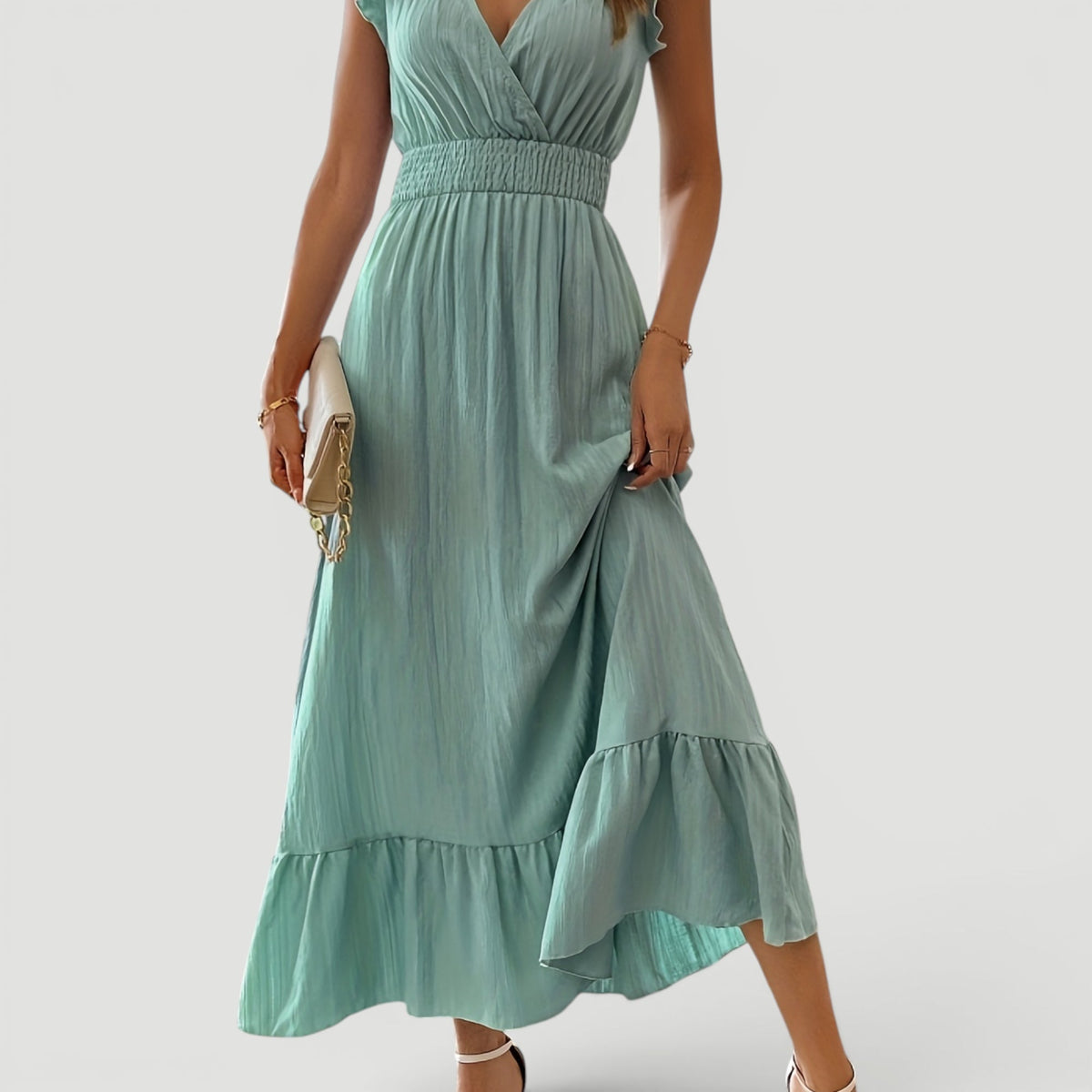 Lyra | Effortless Ruffle Sleeve Christmas Dress with Flowing Maxi Skirt
