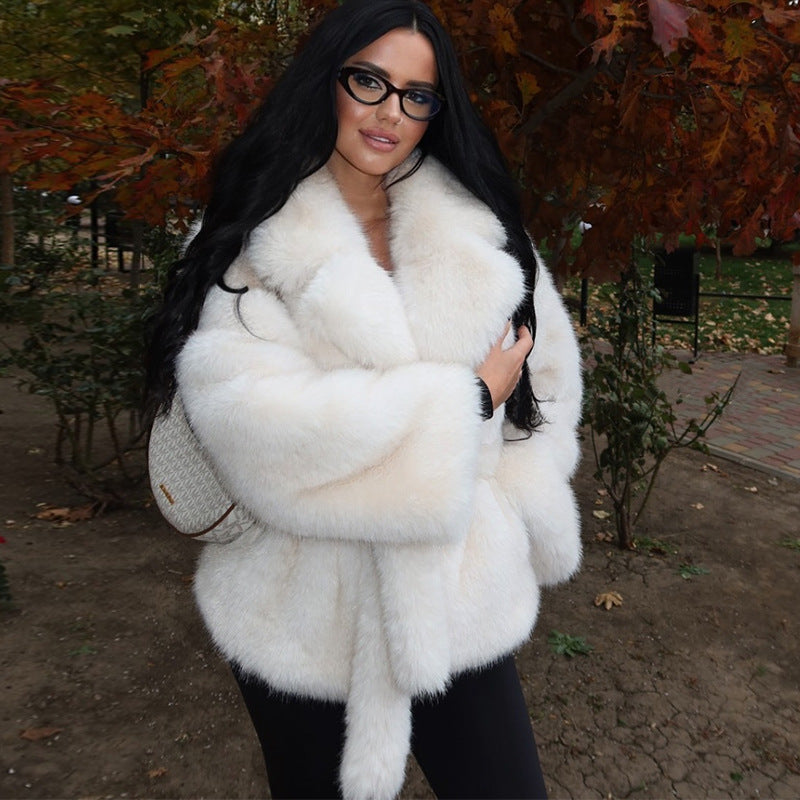 Lyra | Graceful Oversized Fur Coat with Shawl Collar