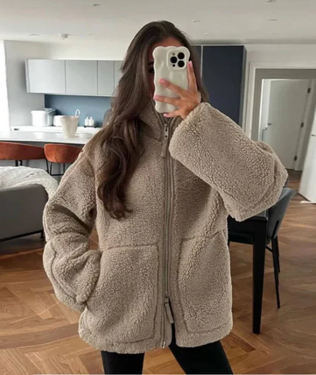 Maisie | Relaxed Fit Teddy Fleece Zip-Up Jacket