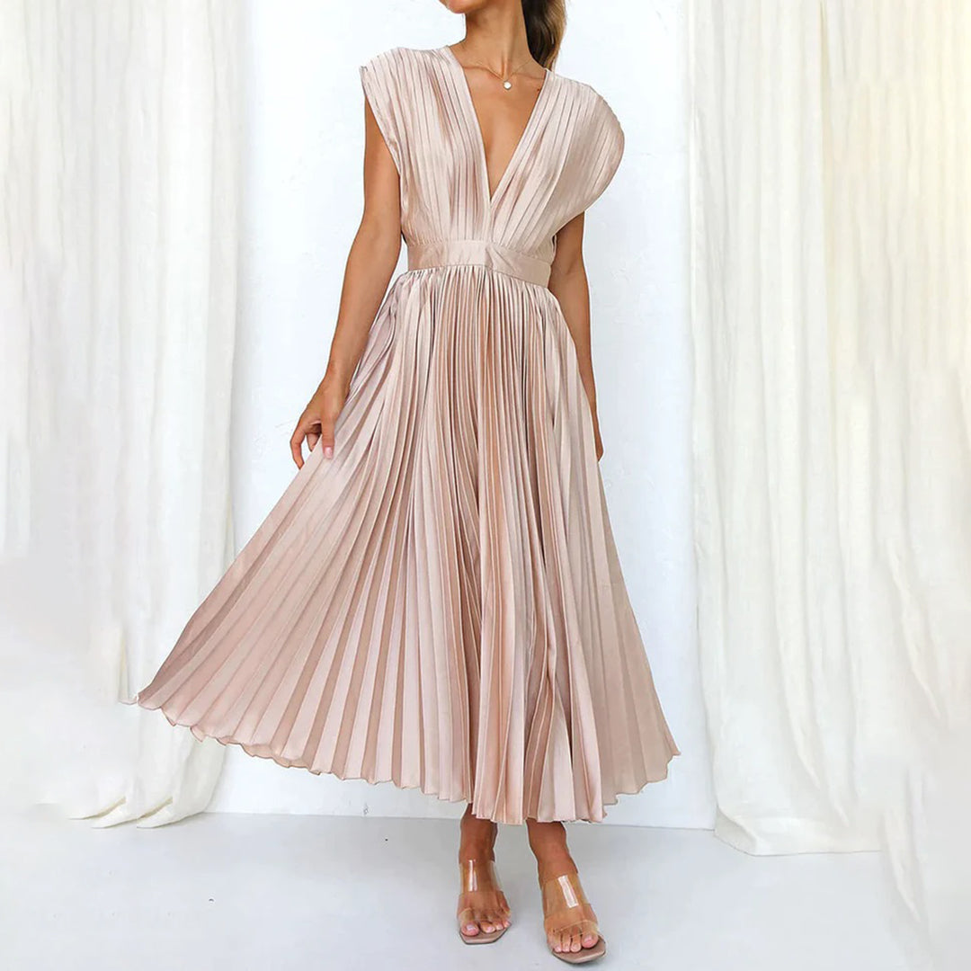 Margot | Graceful Pleated V-Neck Maxi Christmas Dress