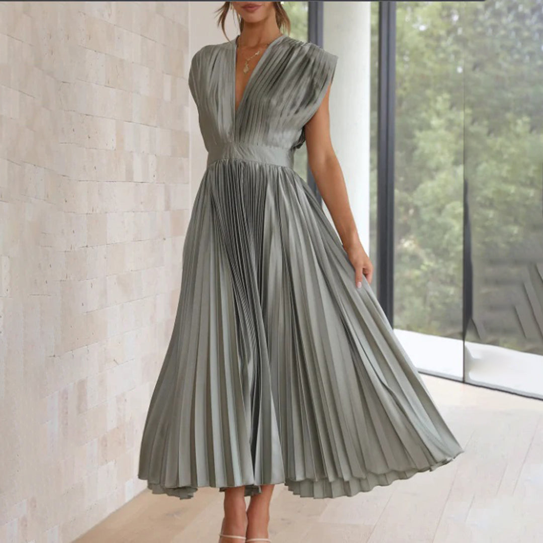 Margot | Graceful Pleated V-Neck Maxi Christmas Dress