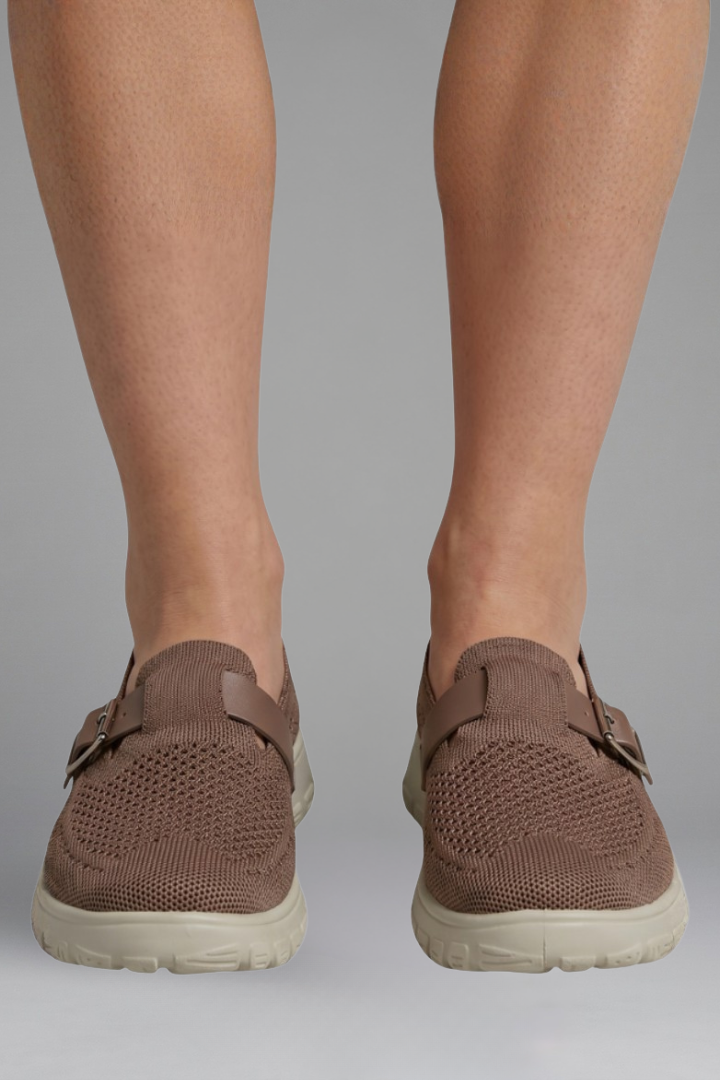 Mia | Relaxed Buckle Strap Slip-On Orthopedic Shoes