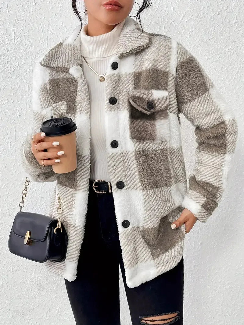 Mia | Sophisticated Plaid Button-Front Fleece Jacket