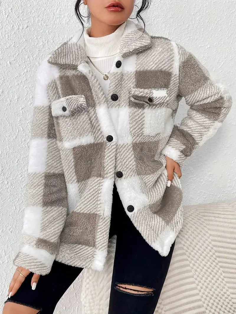 Mia | Sophisticated Plaid Button-Front Fleece Jacket