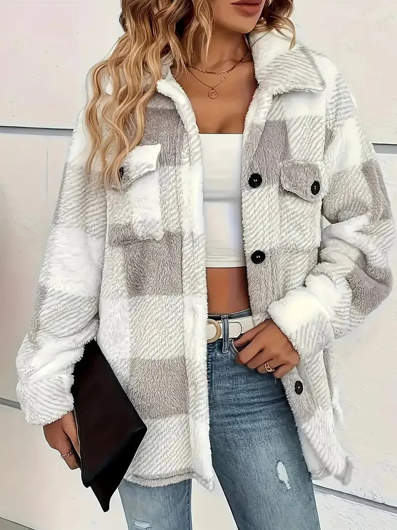 Mia | Sophisticated Plaid Button-Front Fleece Jacket