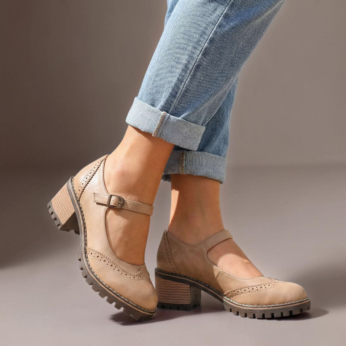 Mia | Stylish Brogue Mary Jane Shoes with Block Heel