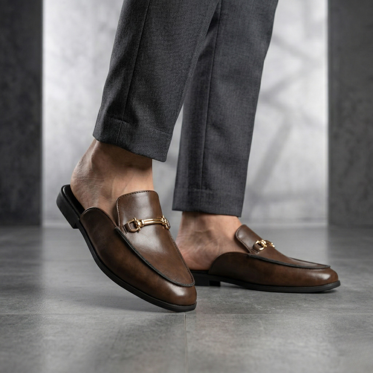 Musa | Polished Horse-Bit Buckle Mule Slippers