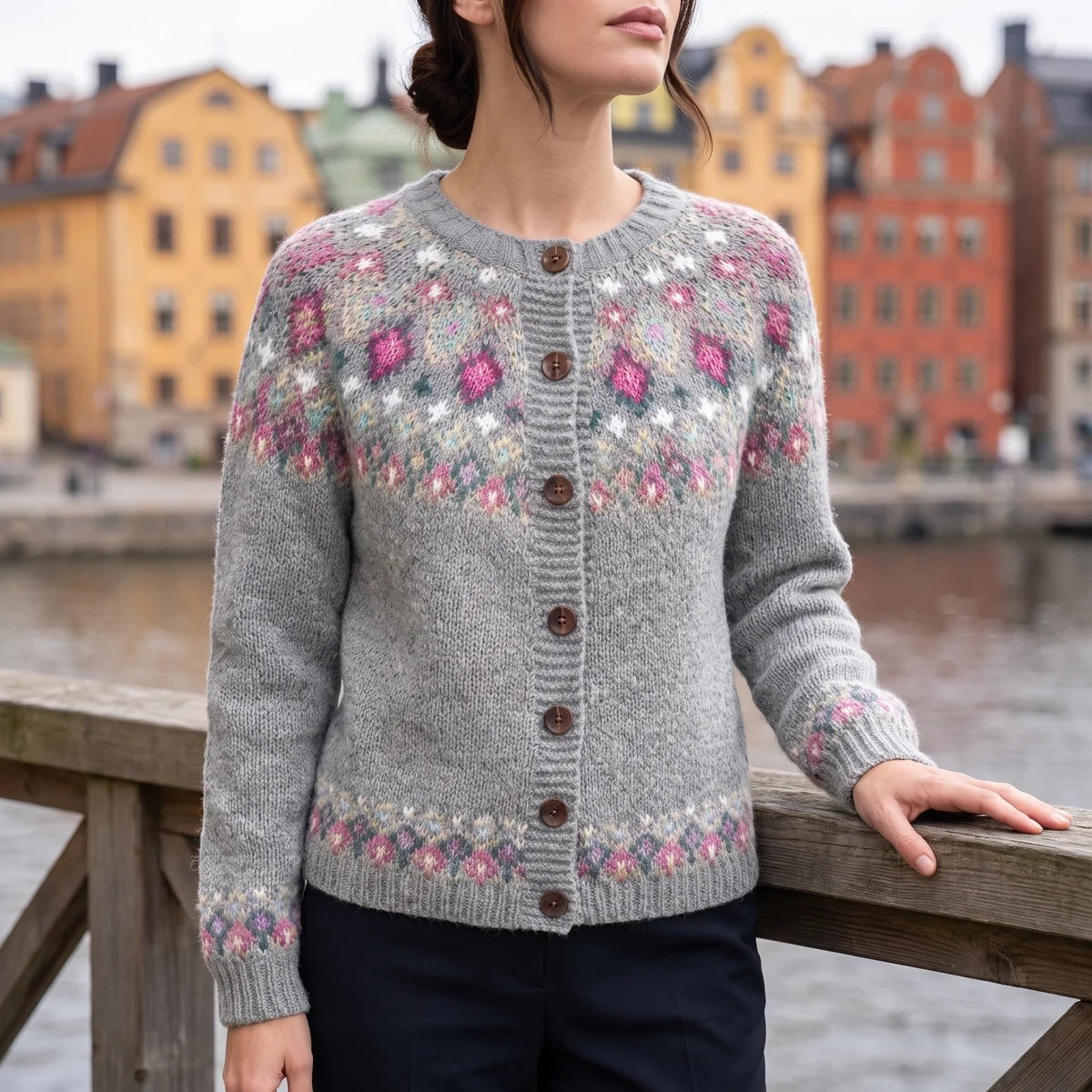 Nancy | Relaxed Fair Isle Yoke Ladies Xmas Jumpers Cardigan