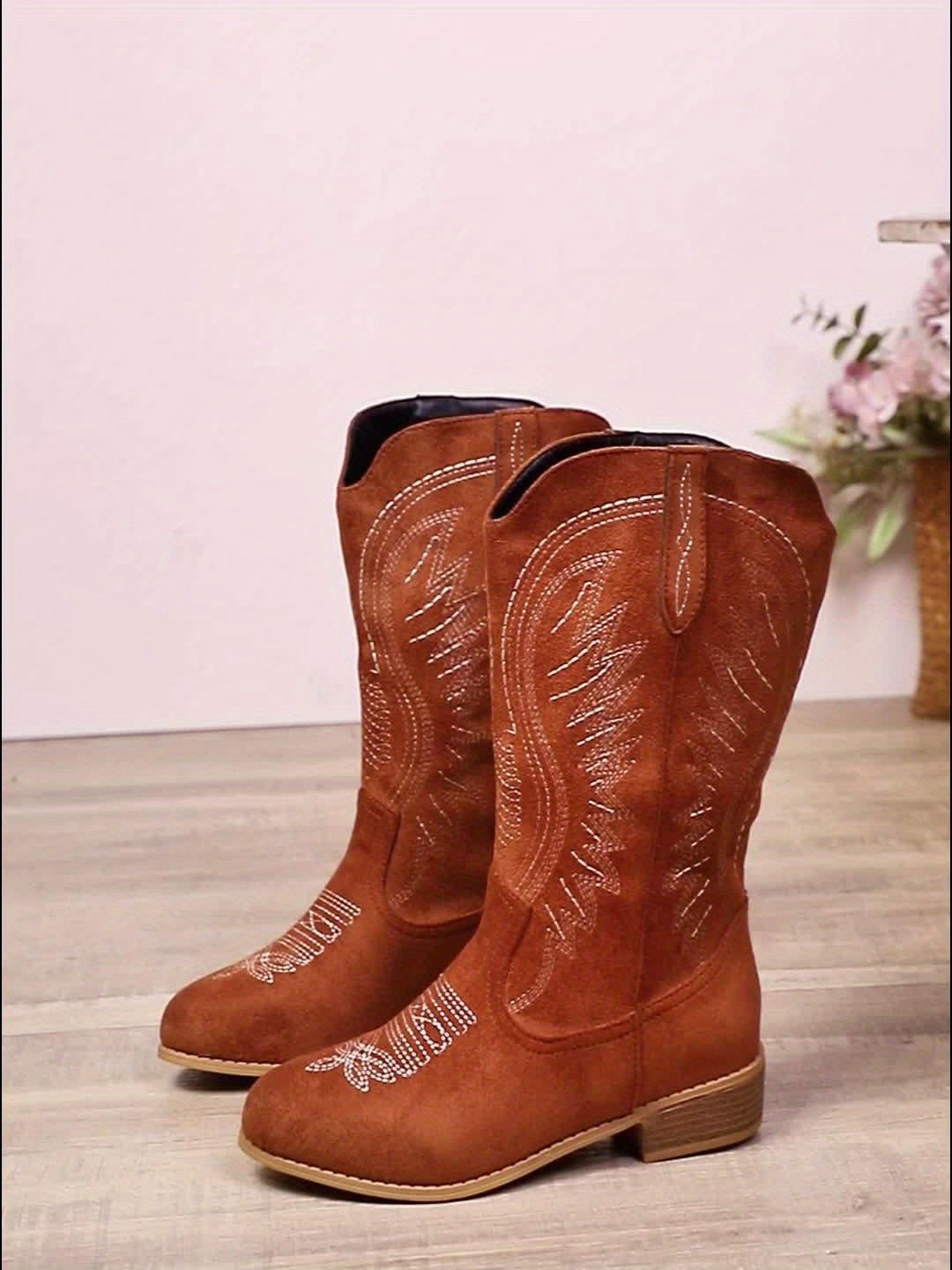 Nellie | Relaxed Wide Fit Boots with Western Embroidery
