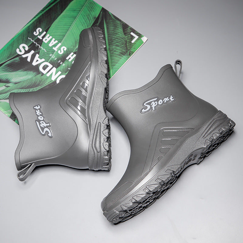 Oakley | Sophisticated Ridged-Sole Waterproof Boots for Outdoor Wear