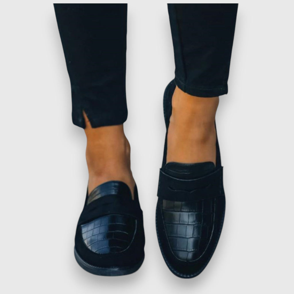 Orla | Elegant Croc-Effect Orthopedic Shoes Loafers