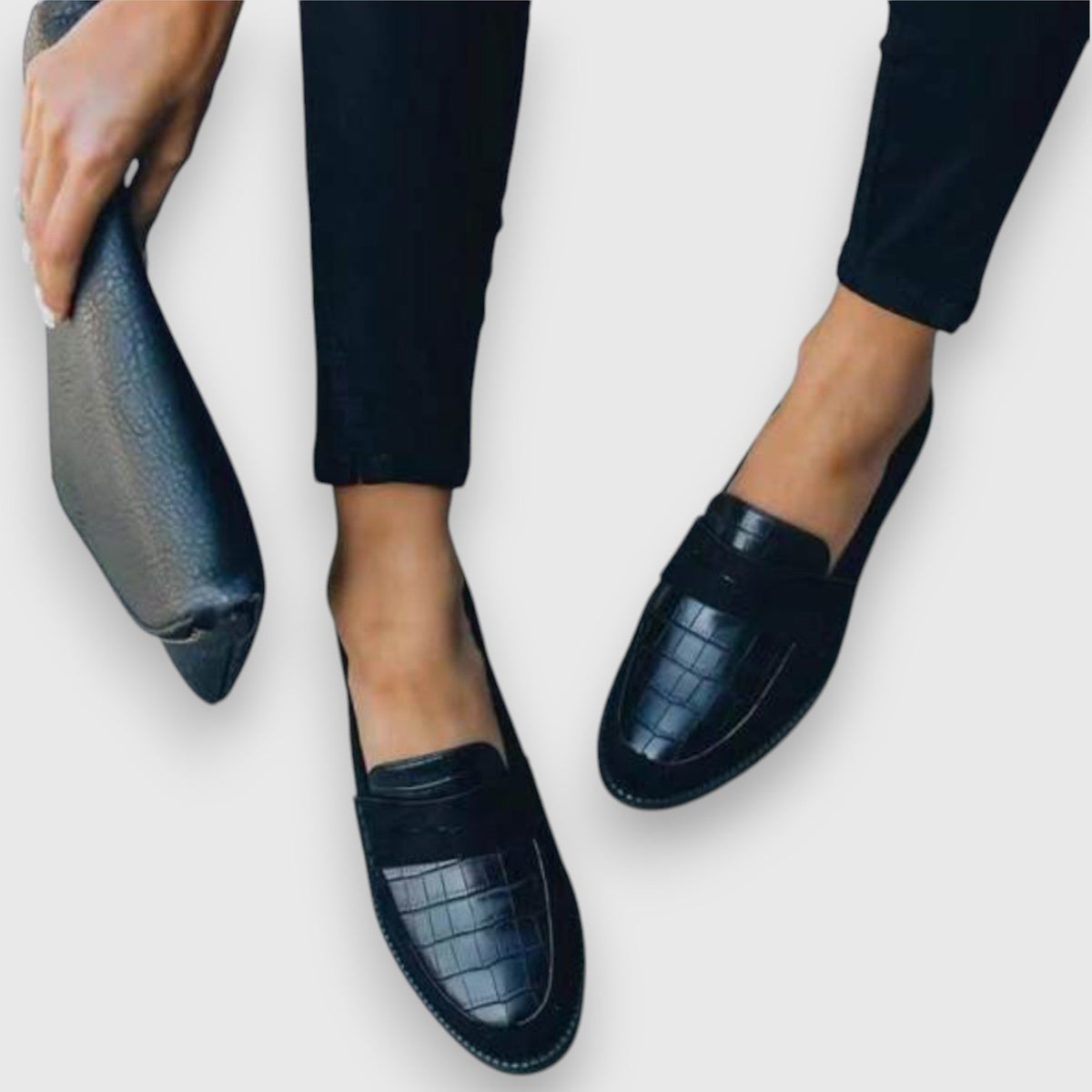 Orla | Elegant Croc-Effect Orthopedic Shoes Loafers