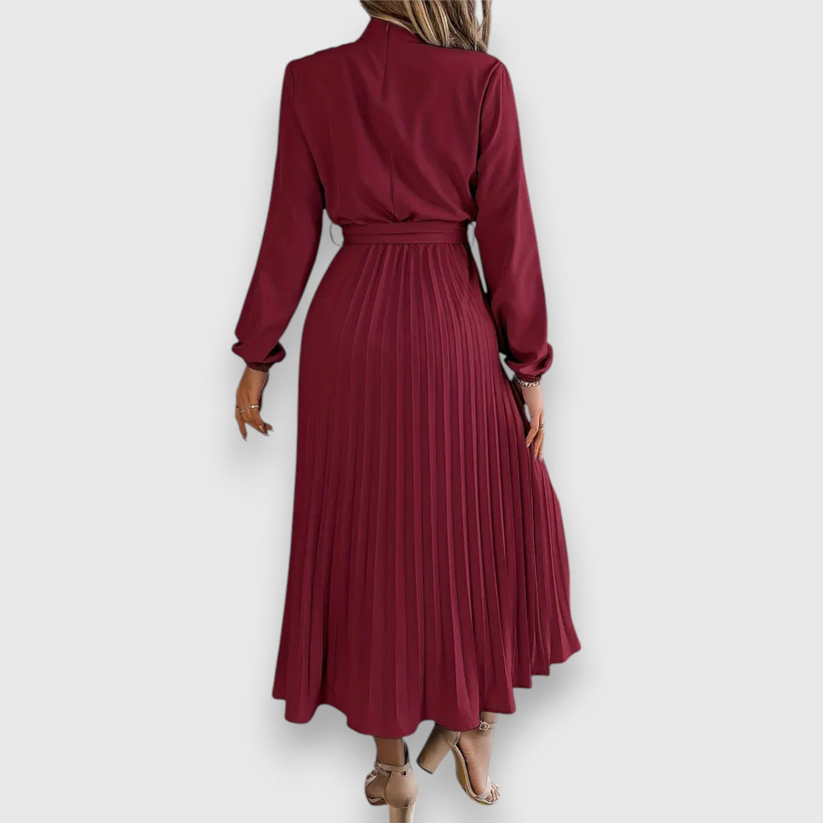 Robyn | Refined Pleated Christmas Midi Dress