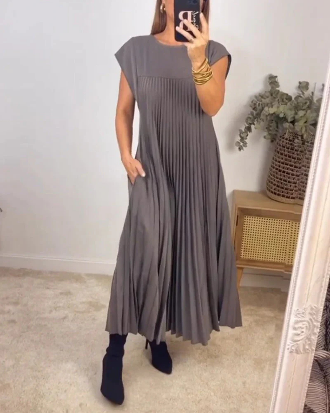 Rosa | Relaxed Pleated Maxi Cocktail Dress