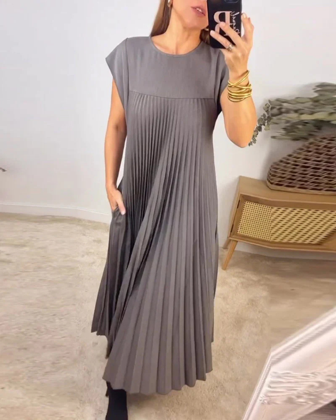 Rosa | Relaxed Pleated Maxi Cocktail Dress